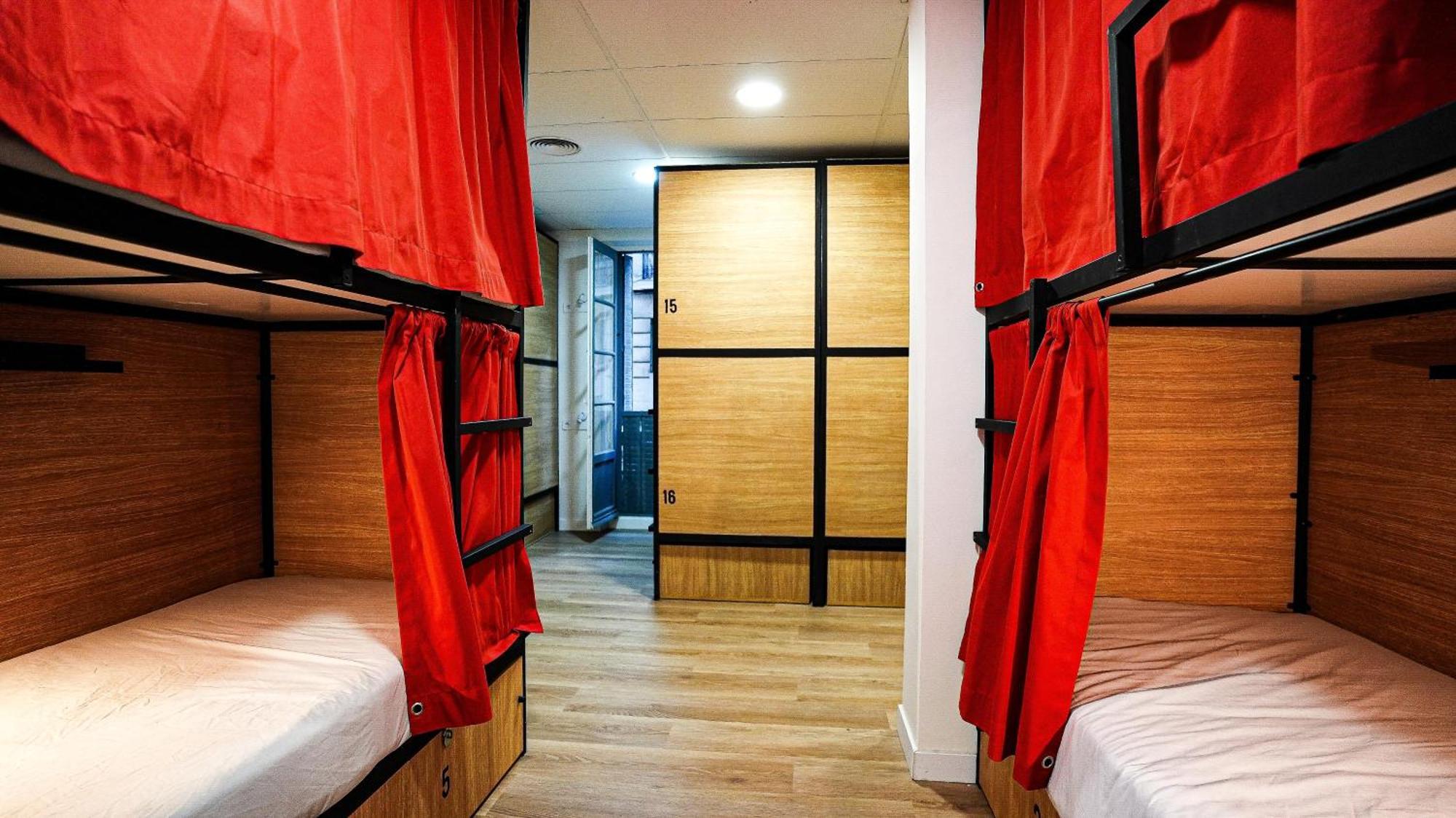 Fit Hostel Madrid Eksteriør bilde
